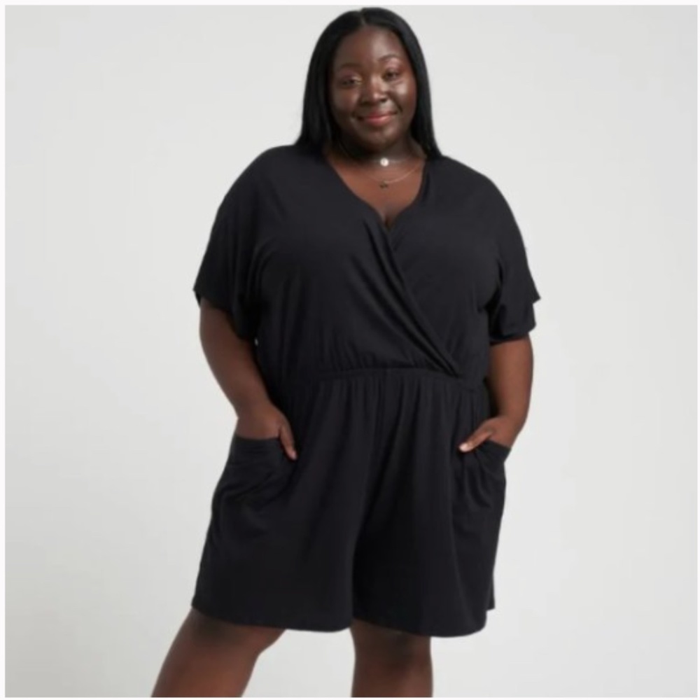 Universal Standard Black Short-Sleeve Romper